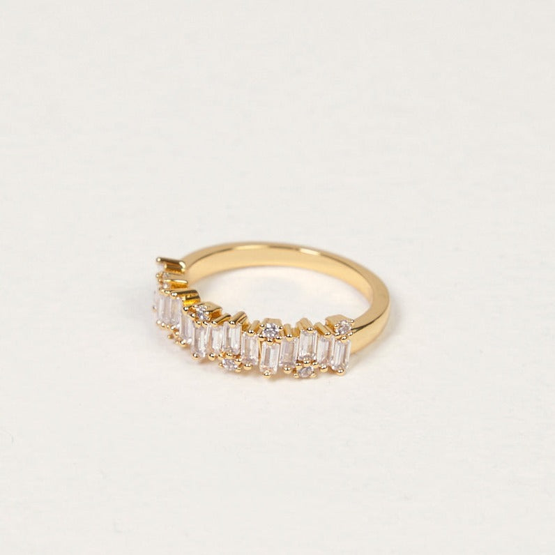 Staggered Baguette Ring (Gold)