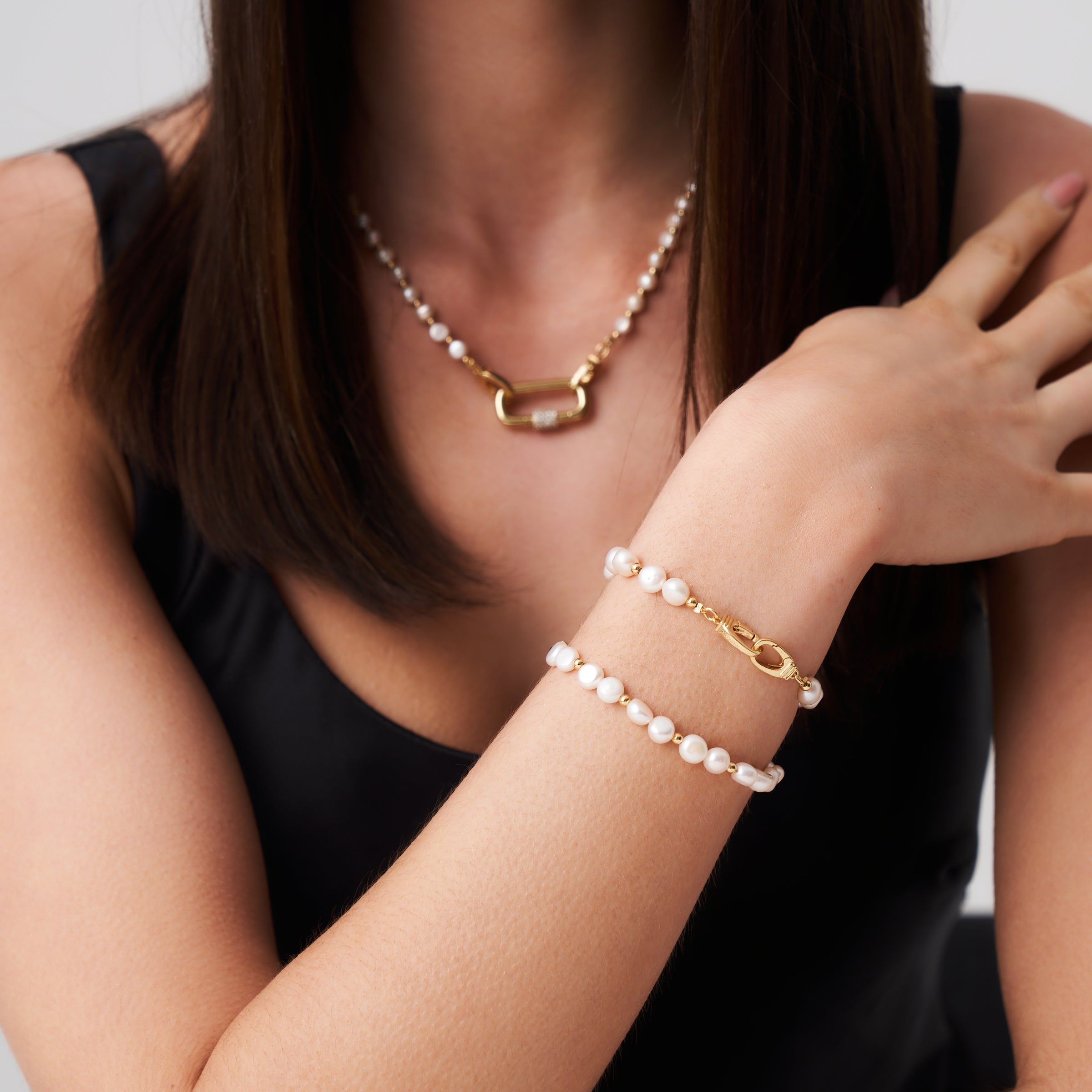 Pearl Bracelet (Gold)